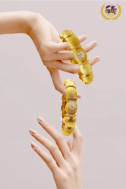 Summer Gold Sale
